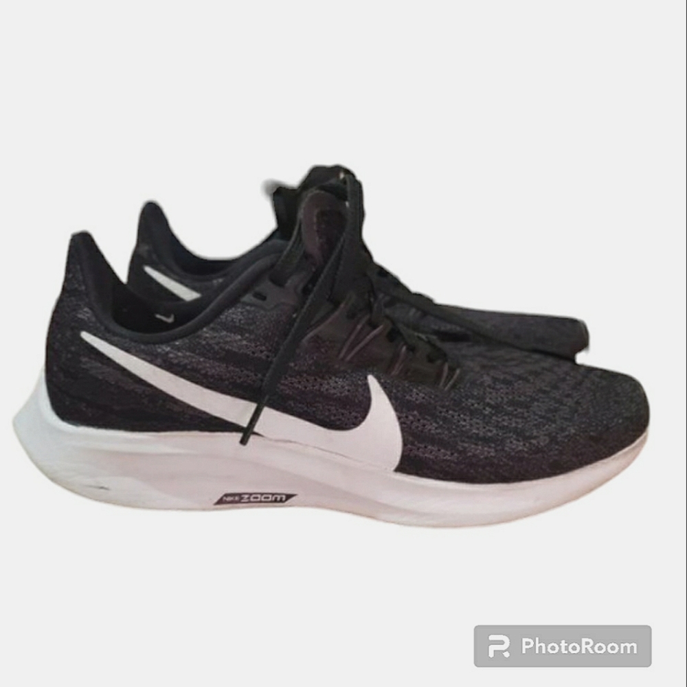 Nike Air Zoom Pegasus sz 7 "Black" sneakers
